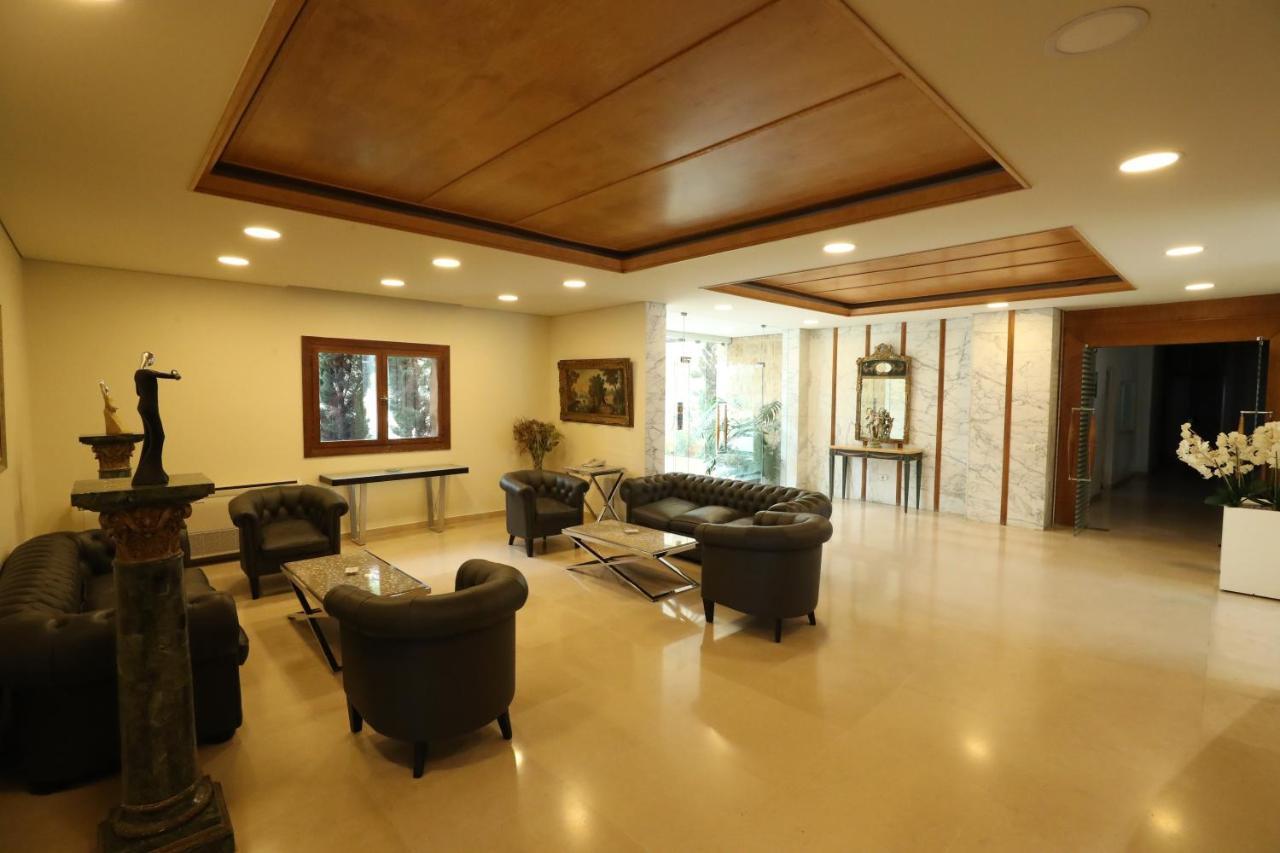 蒙特维酒店 Beit Mery 外观 照片